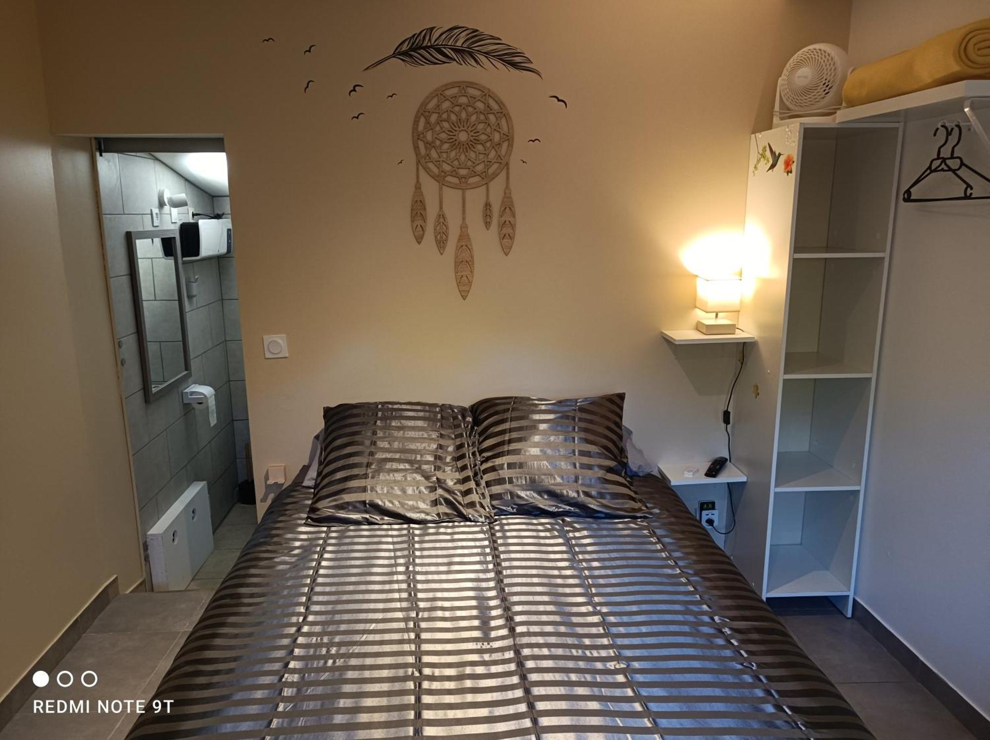 Hotel Ecoutez Les Oiseaux Lunel  Exterior foto